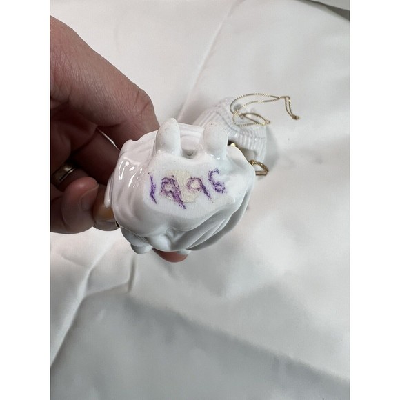 Holiday Home Accents Porcelain Angel Ornaments with Gold Accents (set of 5) - Picture 10 of 10